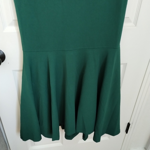 Lulu's Romantic Destiny Emerald Green Square Neck Trumpet Maxi Dress Size Medium - Picture 3 of 11
